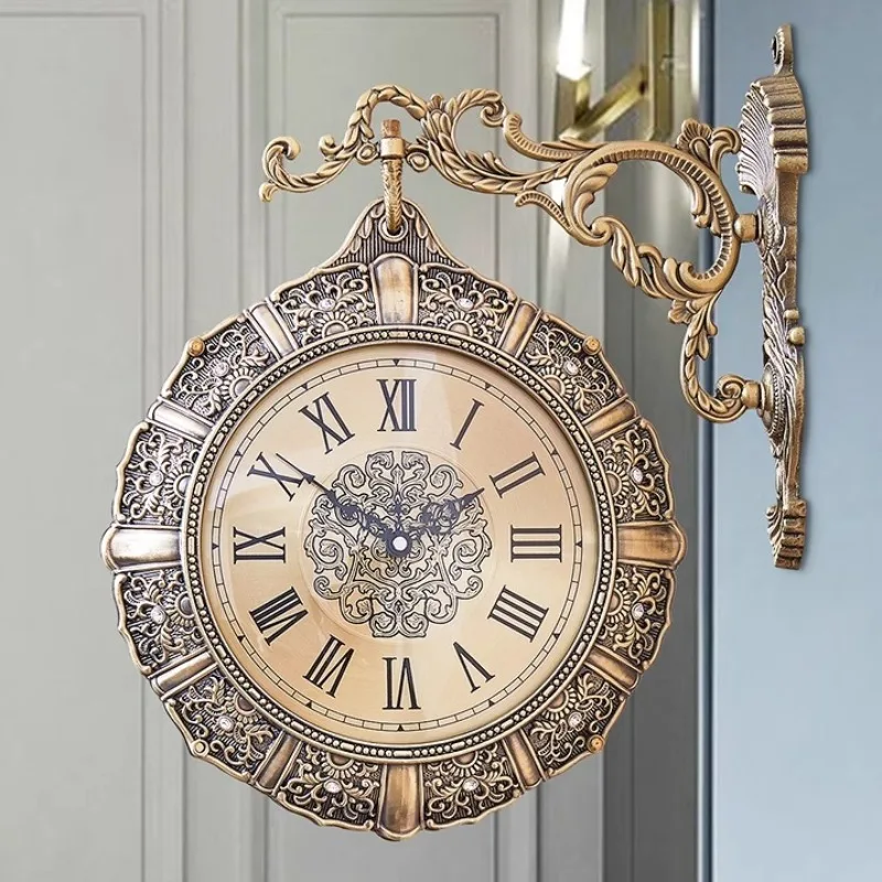 Luxury Lifestyle Aesthetics - Horloge murale nordique rétro pour salon,