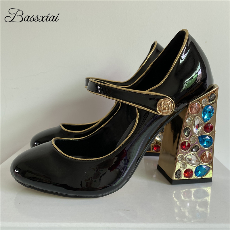 Luxury Lifestyle - Escarpins à talons hauts carrés en