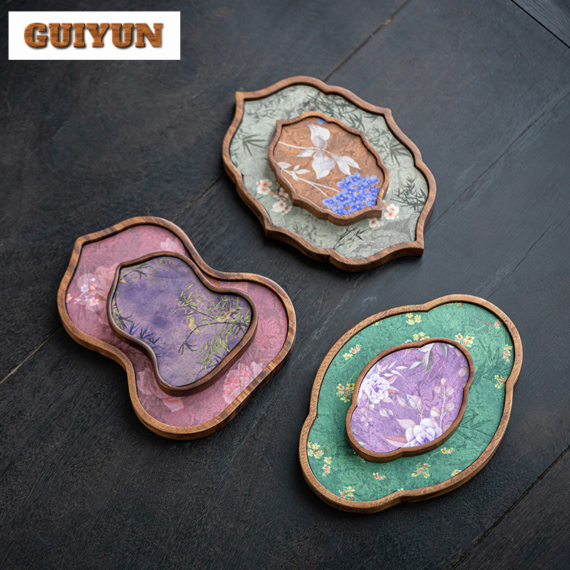 Wooden Serving Tray - Plateau à thé en bois de