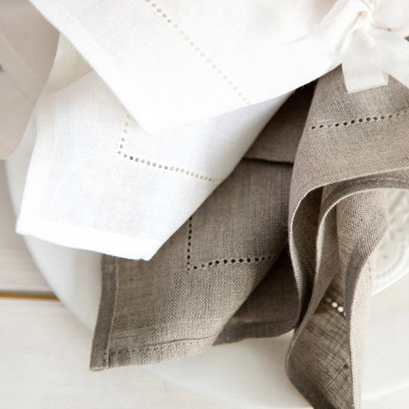 Linen Napkin Set - Serviettes blanches à ourlet, 6 pièces,