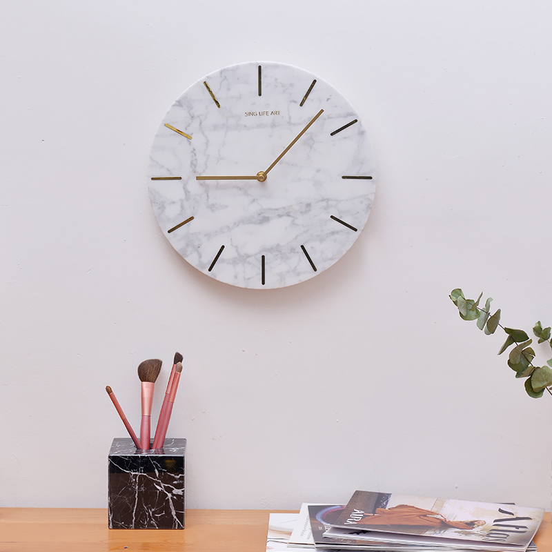 Horloges de style européen de  - Luxury Lifestyle Hotel avis et prix